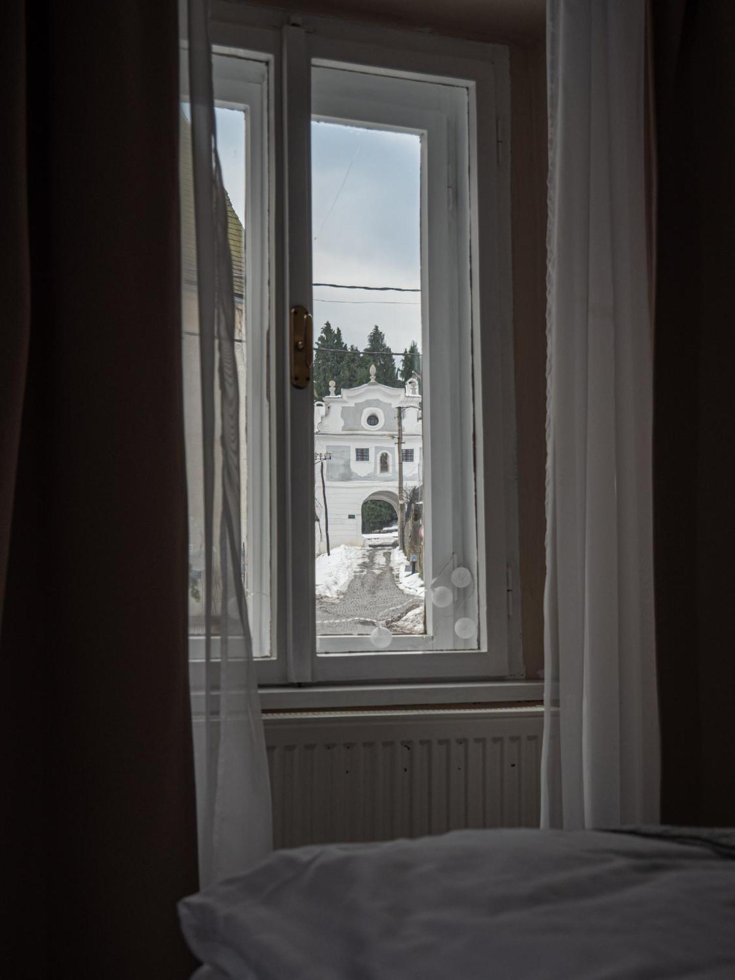 דירות Banská Štiavnica Frauenberg מראה חיצוני תמונה